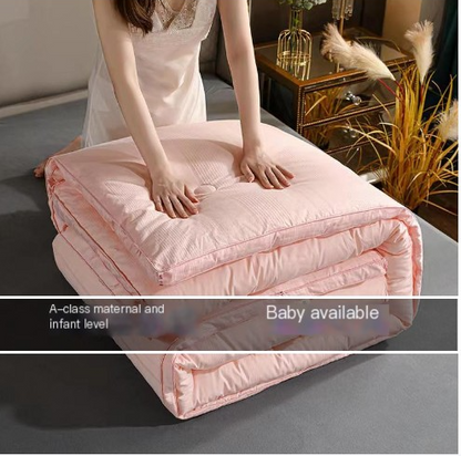 Luxury Cotton Soy Fiber Winter Comforter for Home