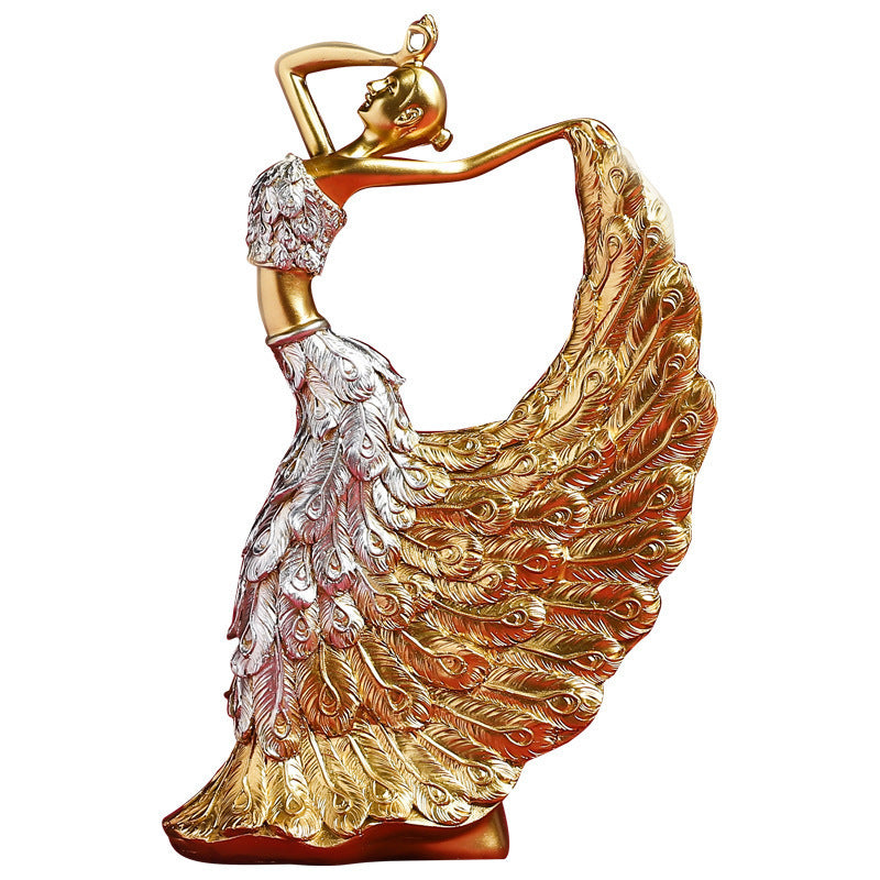 Luxury Peacock Dance Resin Ornament for Home Decor