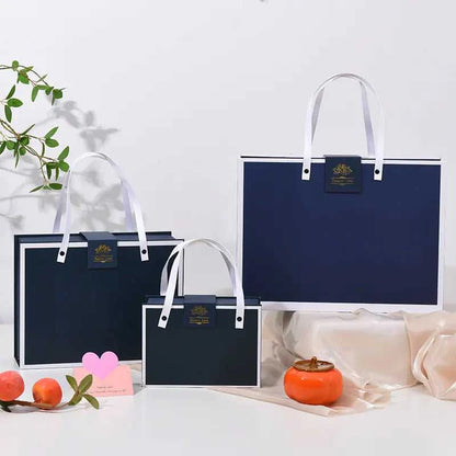 New Business Gift Box with Simple Flip Lid for Weddings - luxuryhomedecoridea.com