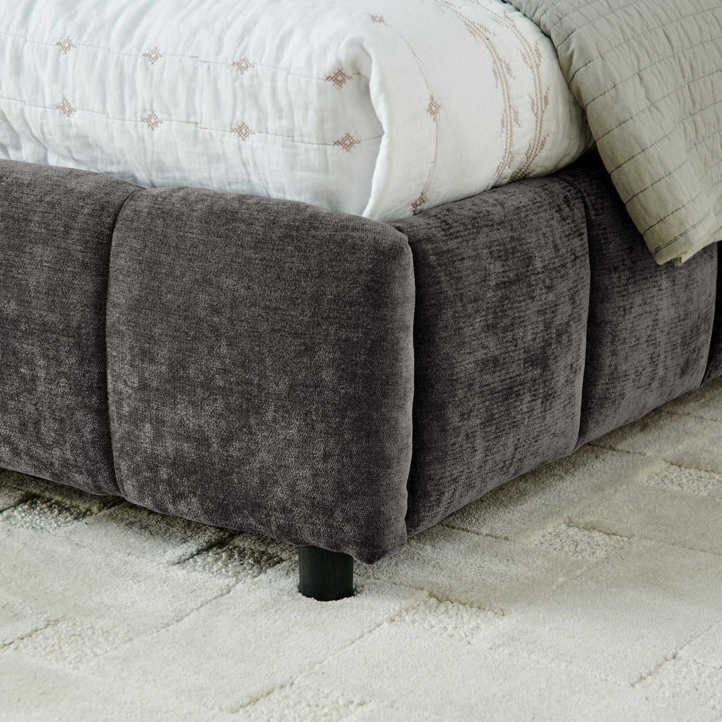 King Size Upholstered Bed ,comfortable upholstered bed frame, Chenille fabric, with headboard and solid bed frame. With drawer for storage.-Dark Gray(88.5''*85.5''*31'') - luxuryhomedecoridea.com