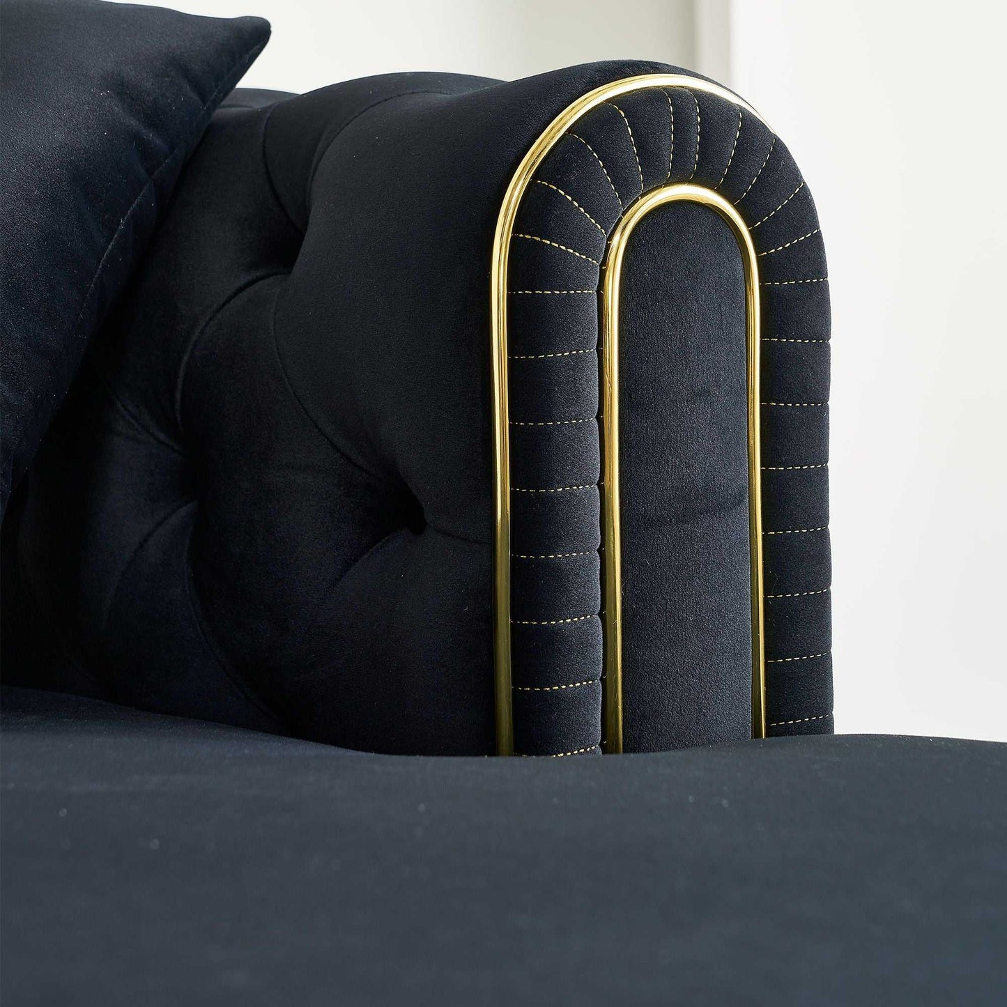 66.9''W Velvet Chaise Lounge,Luxury Modern Chaise Furniture,Tufted Back with 2pcs toss pillows for Living Room,Bedroom,Apartment,Black Color - luxuryhomedecoridea.com