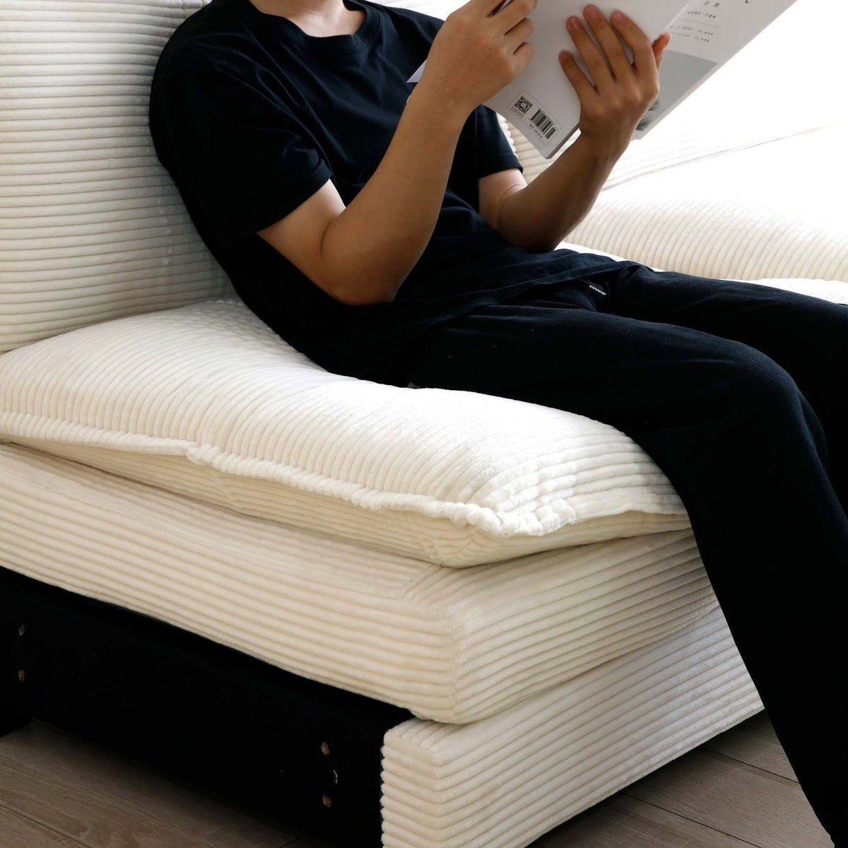 564802671